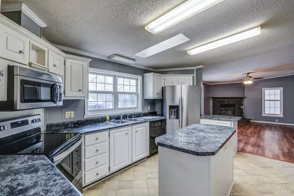 Gladys, VA 24554,1560 Hickory Creek RD