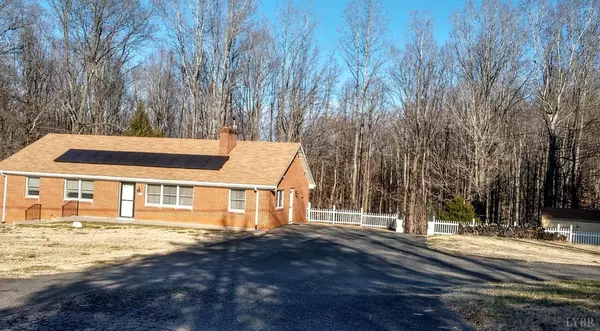 275 Rothwood RD, Monroe, VA 24574