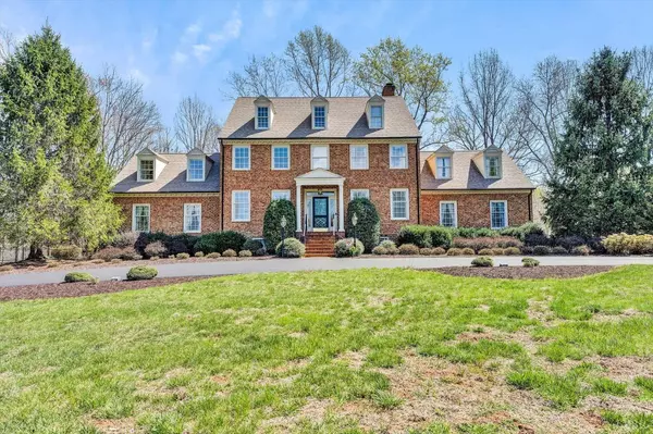 Lynchburg, VA 24503,118 Country Club DR