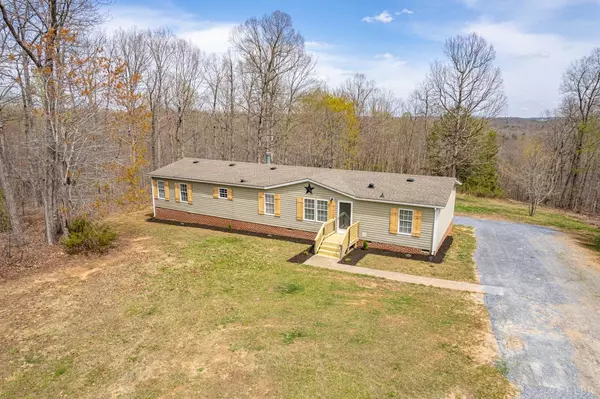 328 Wahoo CT, Evington, VA 24550