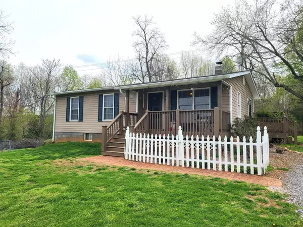 5239 Everett RD, Forest, VA 24551