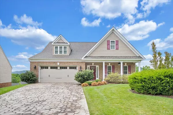 1778 Medinah CIR, Salem, VA 24153