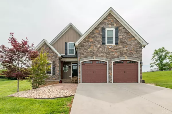 1111 LeJack CIR, Forest, VA 24551