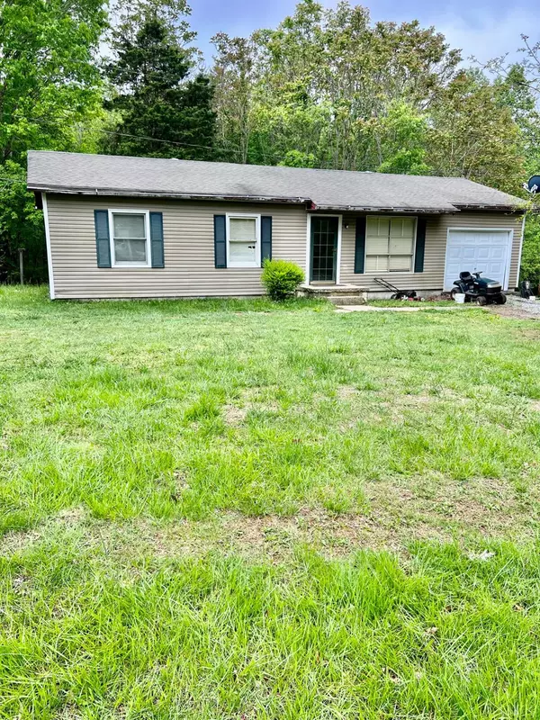 1252 Dearborn RD, Evington, VA 24550