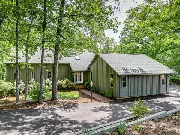 56 Three Chop Circle, Altavista, VA 24517