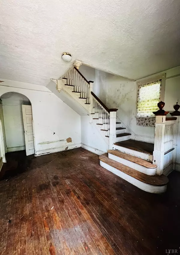 Lynchburg, VA 24504,618 Cabell ST