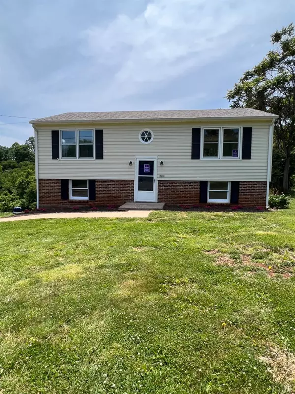 209 Ridgecrest Dr, Monroe, VA 24574