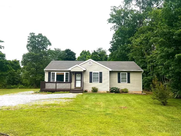 17475 Leesville RD, Evington, VA 24550