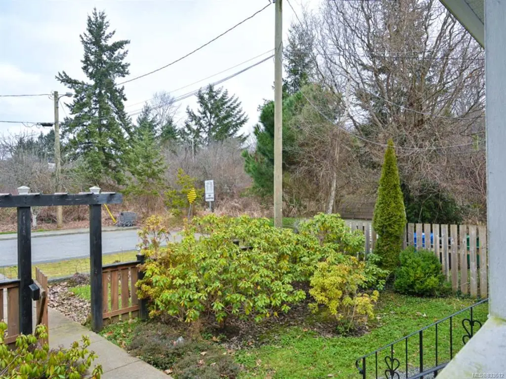 515 Pine St, Nanaimo, BC V9R 2C6