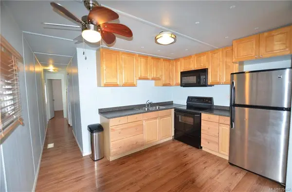 Langford, BC V9B 4C9,2780 Spencer Rd #48