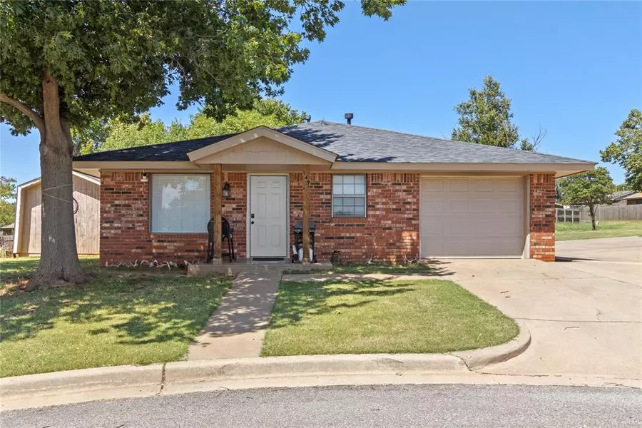 149 Mckenzie Circle, Weatherford, OK 73096