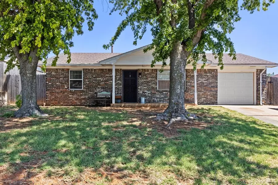 140 Stewart, Weatherford, OK 73096