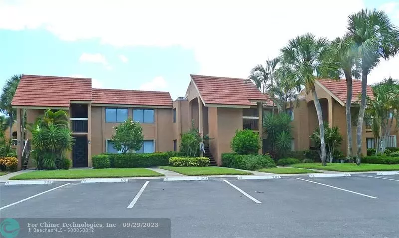 Boynton Beach, FL 33437,11205 Green Lake Dr  #102