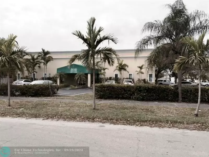 3800 N 28th Way, Hollywood, FL 33020