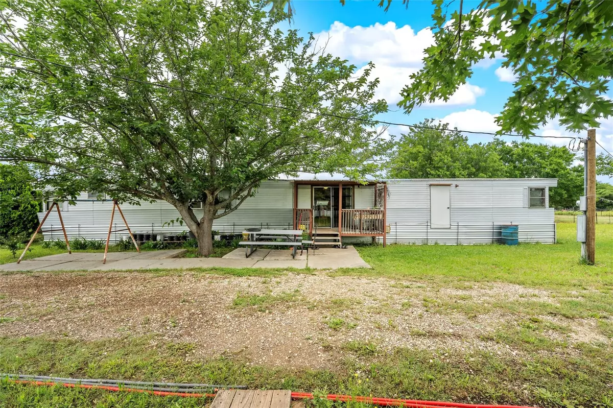 Axtell, TX 76624,365 S Vicha Road