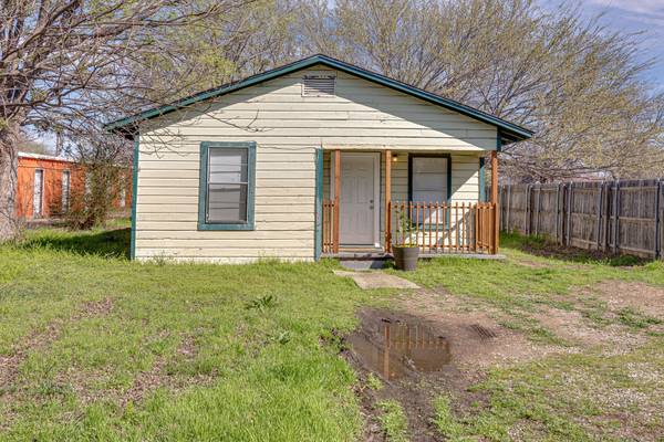 509 E 3rd Street, Lancaster, TX 75146