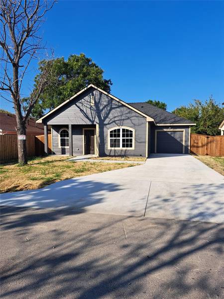 1002 S Preston Street, Ennis, TX 75119