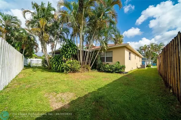 Boynton Beach, FL 33437,10100 Boynton Place Cir