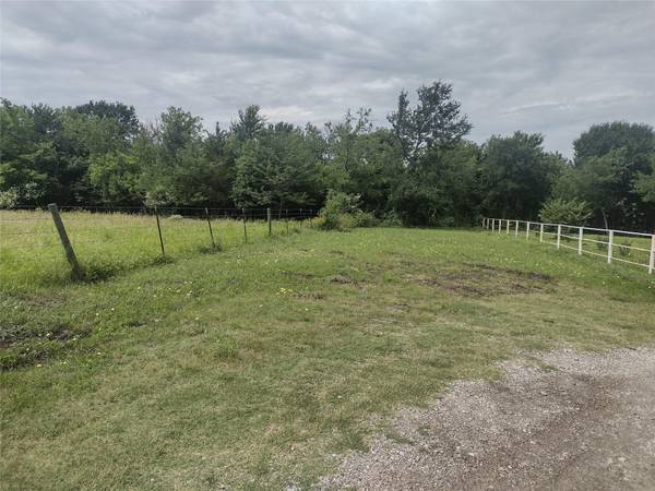 0 FM RD 1392,  Terrell,  TX 75160