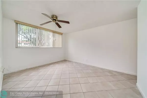 Pembroke Pines, FL 33025,830 S Hollybrook Dr  #205