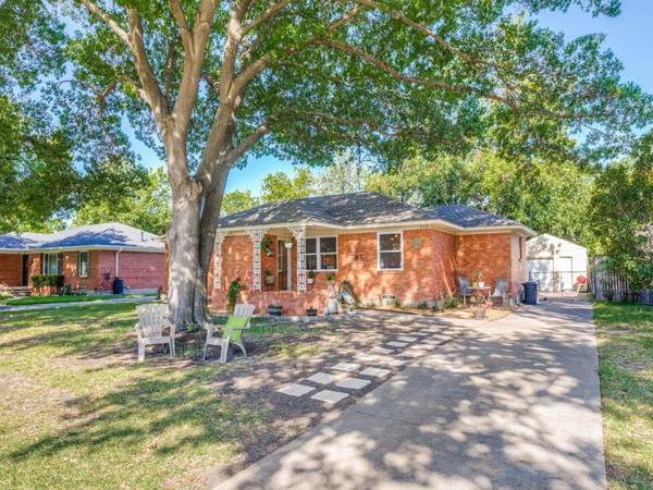 310 S Lois Lane, Richardson, TX 75081