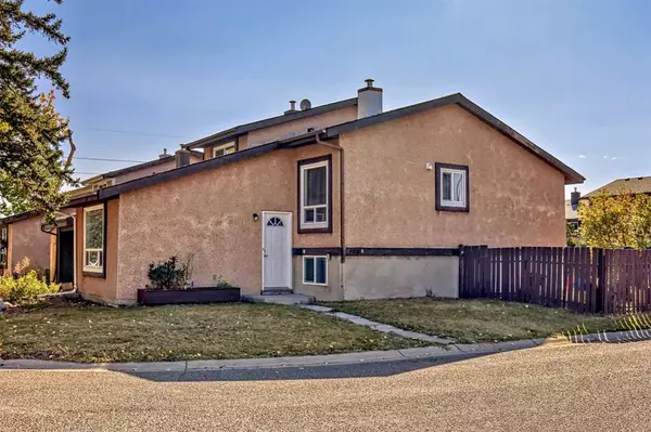 Calgary, AB T1Y 4N6,108 Pinecliff Close NE