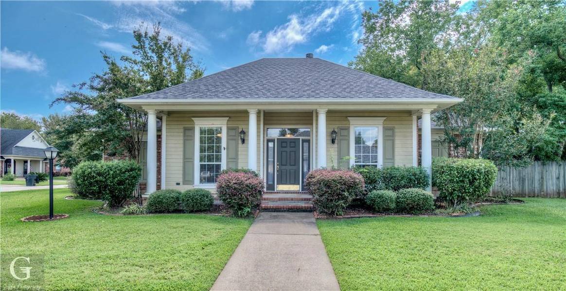 929 Azalea Garden Drive, Shreveport, LA 71115