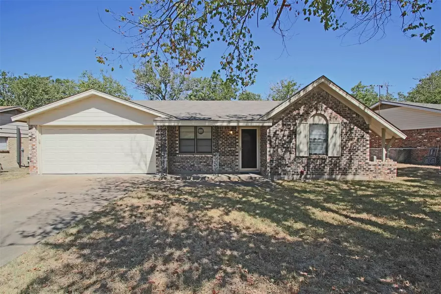 1412 Roberts Avenue, Cleburne, TX 76033