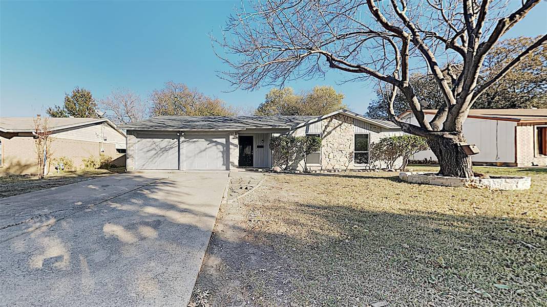 1613 Jackson Street, Grand Prairie, TX 75051