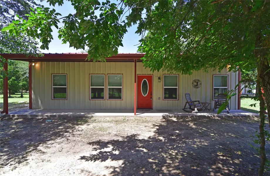 3564 Fm 1571, Lone Oak, TX 75453