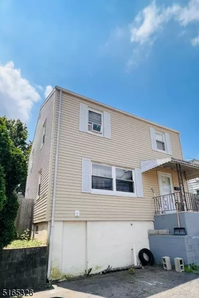 1217 Green St, Woodbridge Twp., NJ 08830