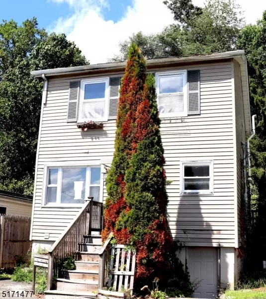 6 N River Styx Rd, Hopatcong Boro, NJ 07843