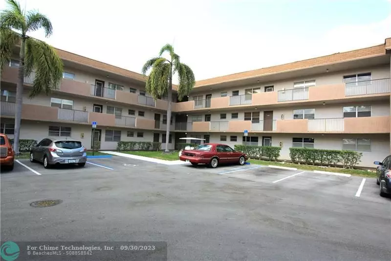 8405 NW 61st St  #206, Tamarac, FL 33321