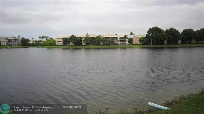 7322 N Devon Dr  #102, Tamarac, FL 33321