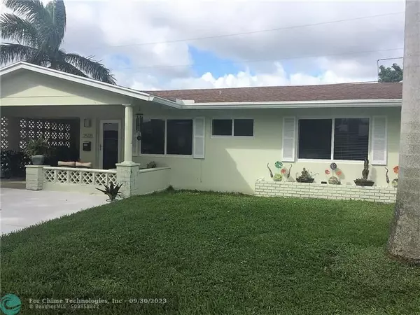 2505 NW 54th St, Tamarac, FL 33309