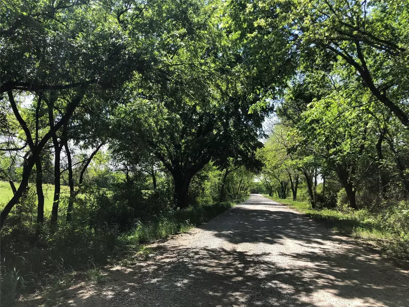 000 County Rd 1101, Celeste, TX 75423