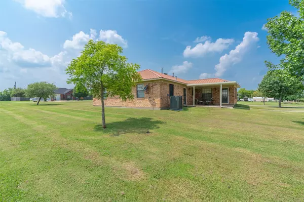 Celeste, TX 75423,1103 N Atkins Drive