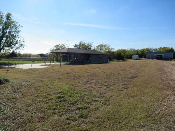 5286 Fm 36 N, Celeste, TX 75423