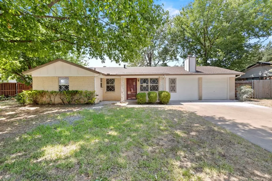 2921 Needles Street, Euless, TX 76040