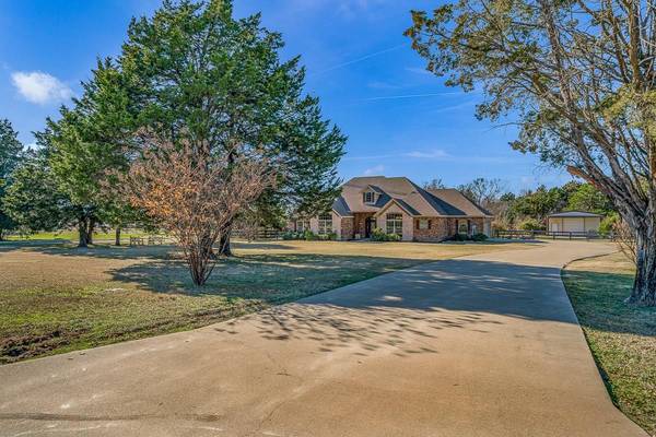 270 Vz County Road 2110, Canton, TX 75103