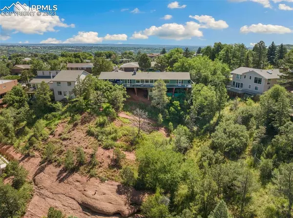 Manitou Springs, CO 80829,162 Clarksley RD