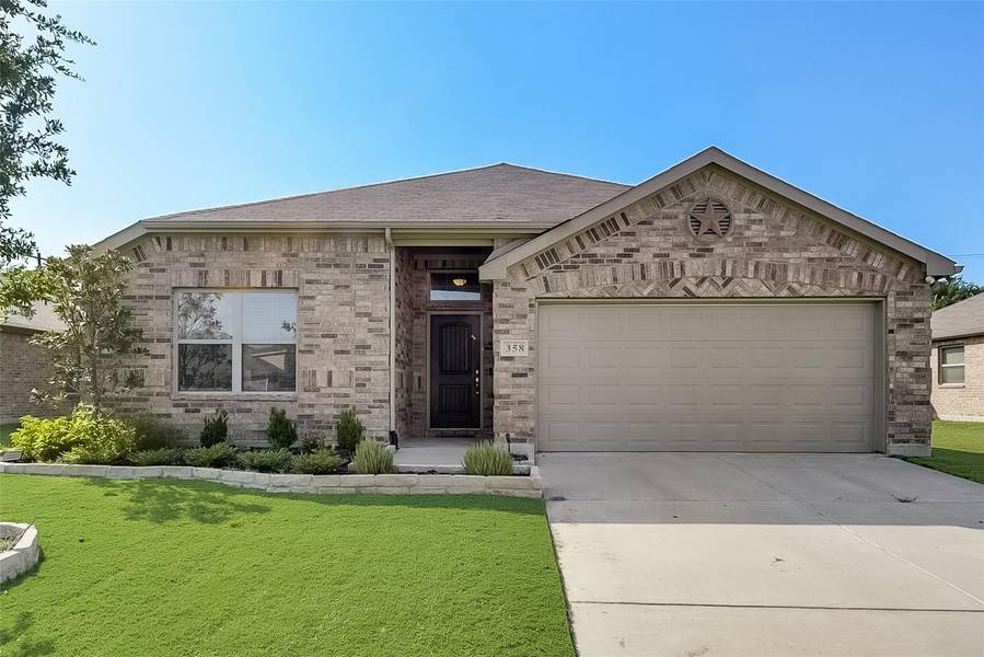 358 Highmeadow Road, Aubrey, TX 76227