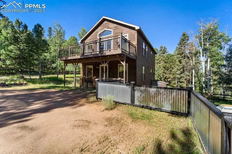 447 Sir Richard DR, Divide, CO 80814