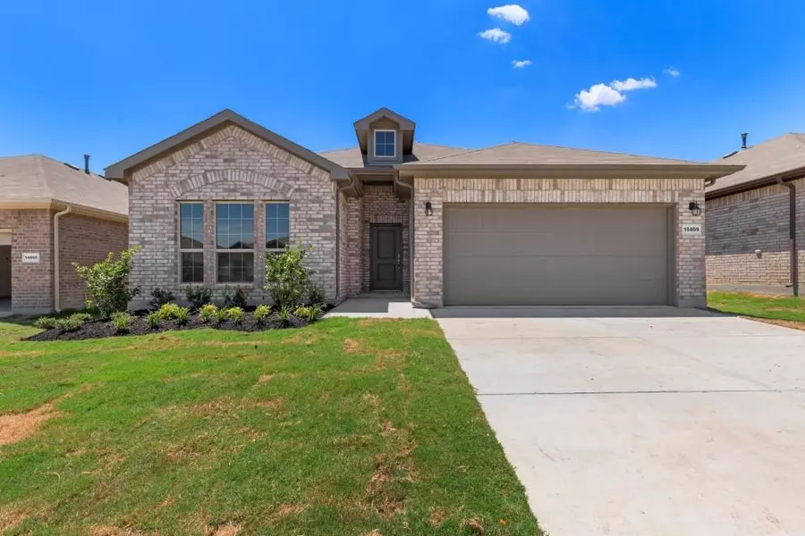 209 DRUMCLIFFE Drive, Fort Worth, TX 76052