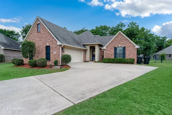 1605 Hassell Circle, Bossier City, LA 71112