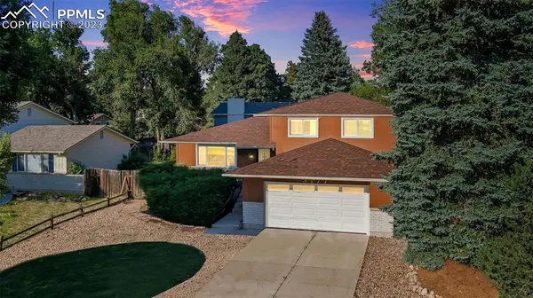 3177 W Enchanted CIR, Colorado Springs, CO 80917