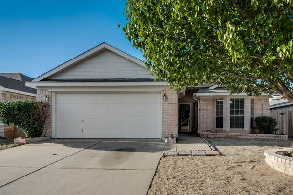 5100 Button Willow Drive, Fort Worth, TX 76123