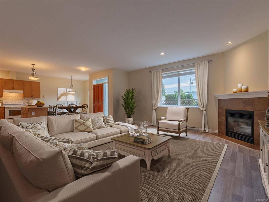 Ladysmith, BC V9G 1B1,332 Belaire St #2