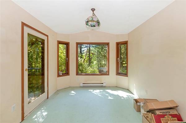 Salt Spring, BC V8K 2C2,141 Lautman Dr