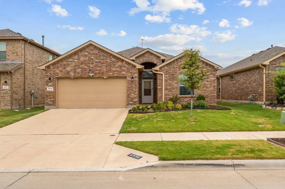 Fort Worth, TX 76179,4936 Sugarcane Lane